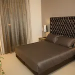 Soglow Business Class Hotel