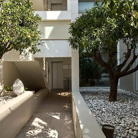 Soglow Business Class فندق 4*