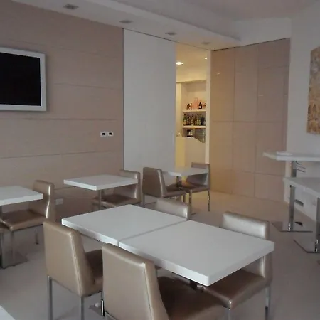 Ξενοδοχείο Soglow Business Class 4*