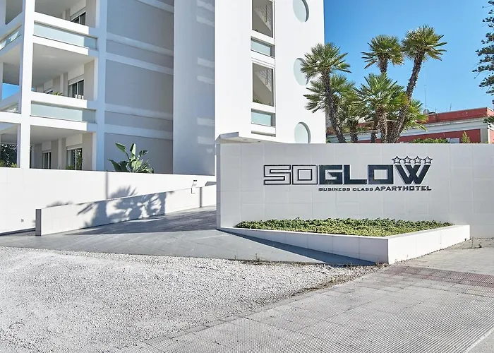 Soglow Business Class Отель Мольфетта